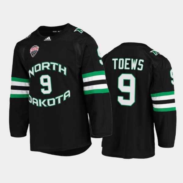 Jonathan Toews College Hockey North Dakota Fightin...